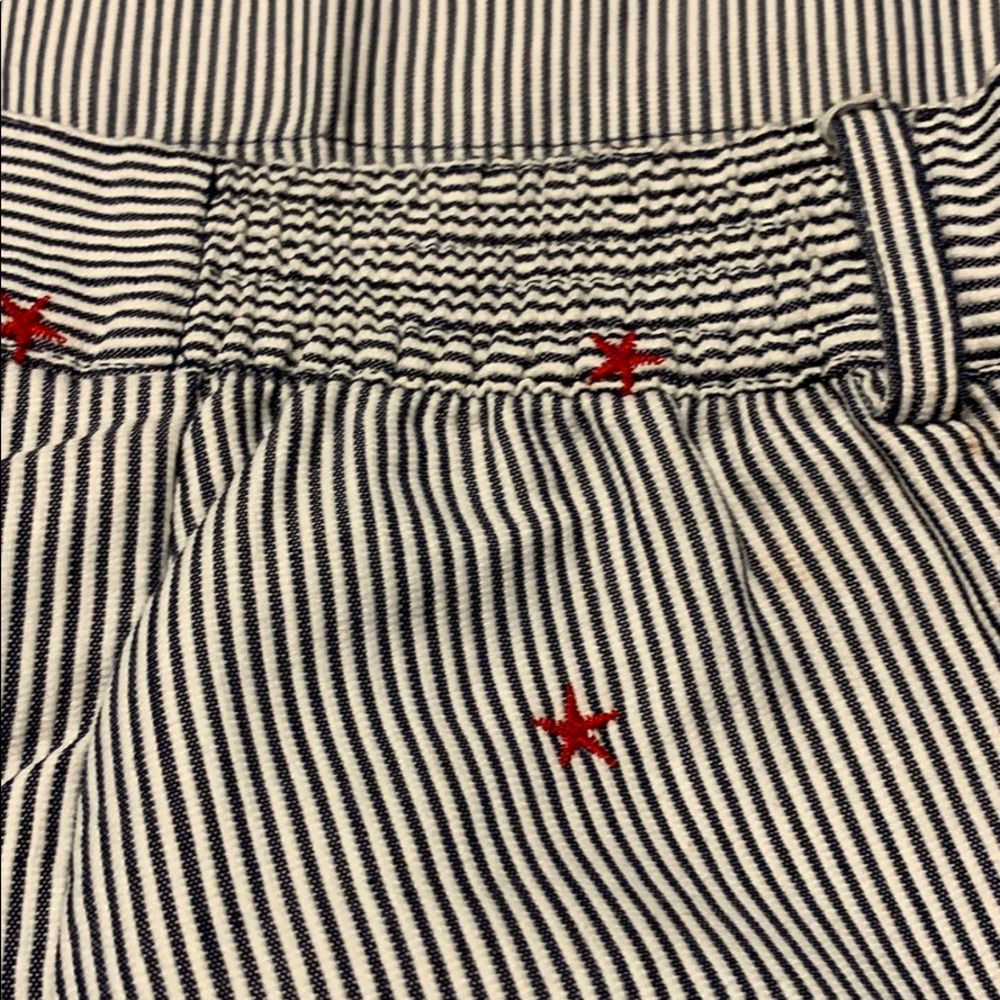 Capris - Picture 3 of 4